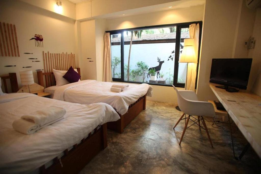 Early Bird Bed & Breakfast (Adults Only) Чиангмай Номер фото